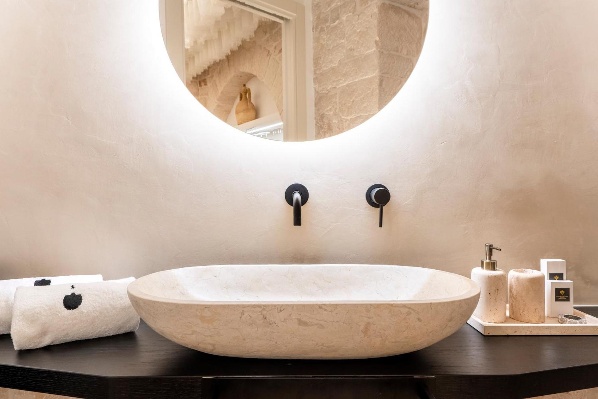 Bed and Breakfast La Mandorla Luxury Trullo Альберобелло Экстерьер фото