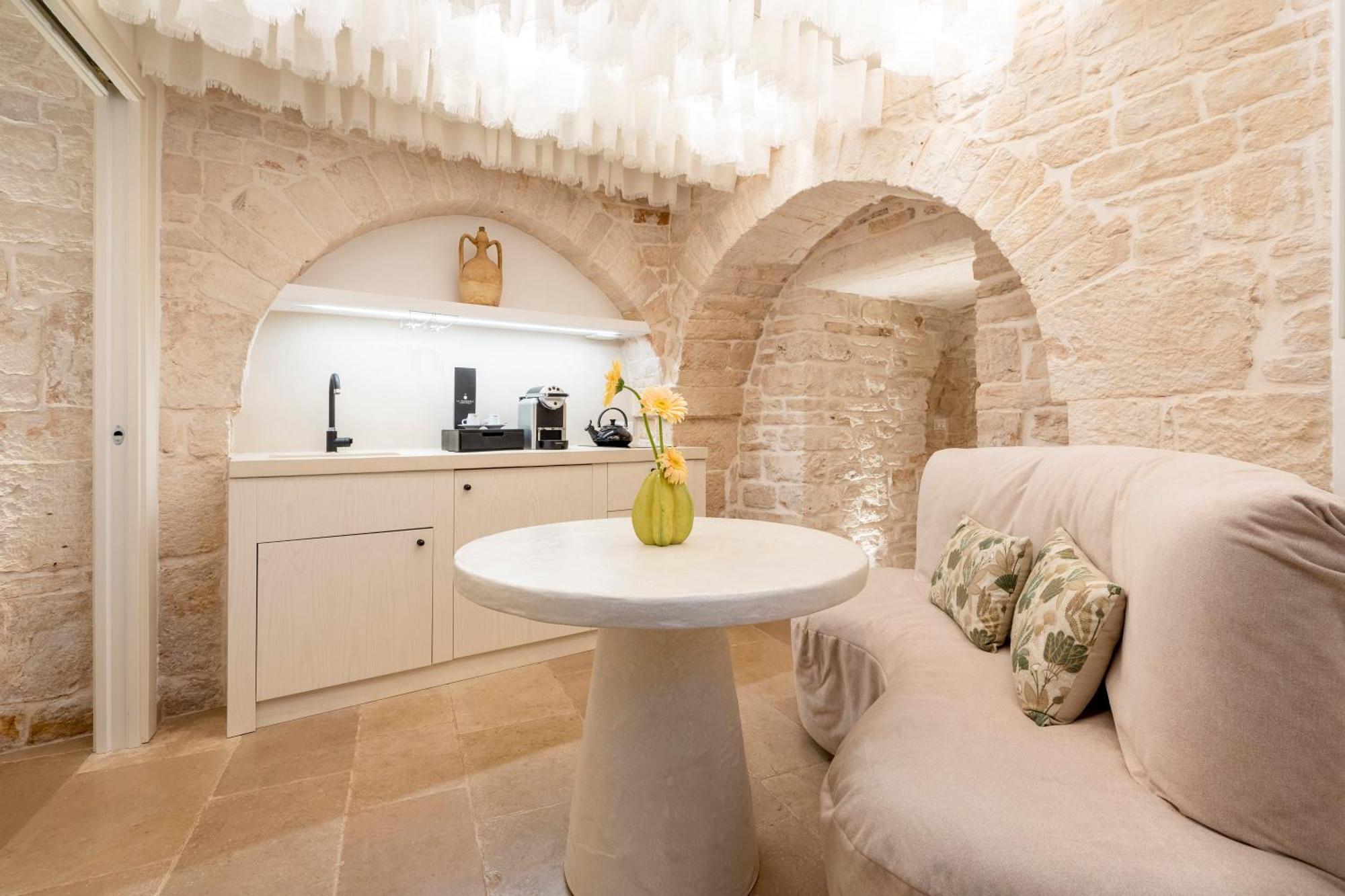 Bed and Breakfast La Mandorla Luxury Trullo Альберобелло Экстерьер фото